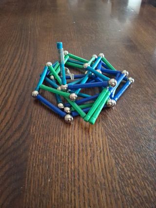 costruzioni con le calamite 