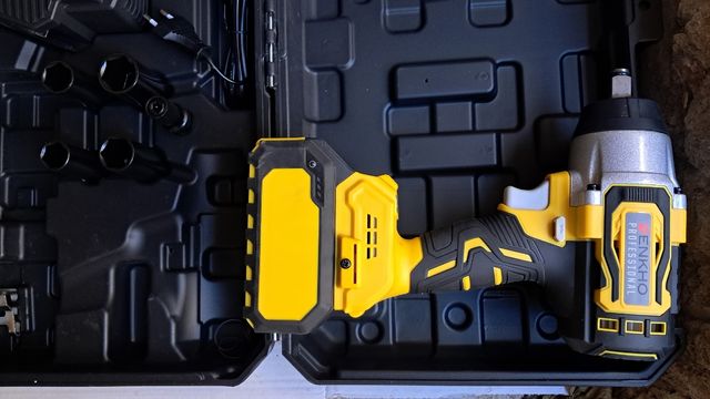 Avvitatore ad impulsi 