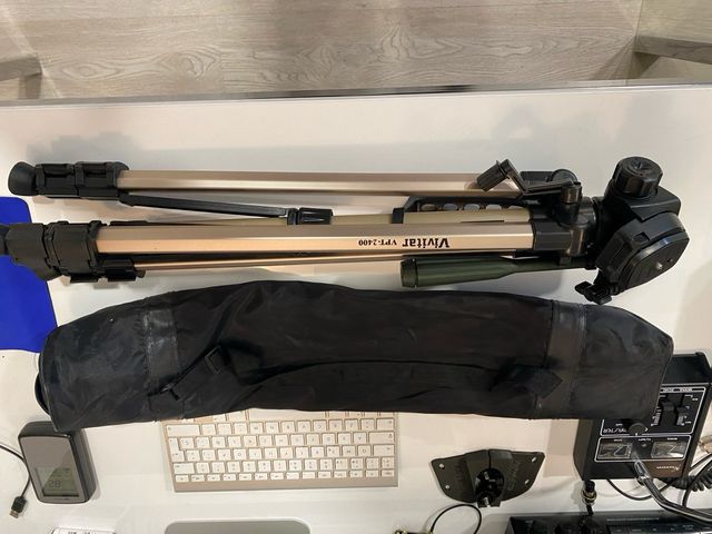 Tripode Vivitar VPT 2400