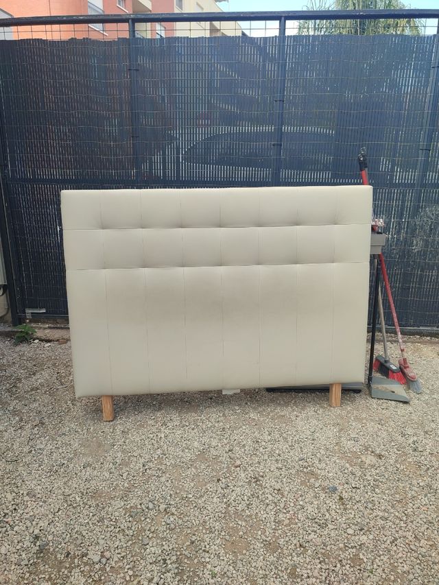 Testiera per letto matrimoniale Urge