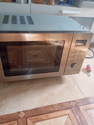 Vendo microondas