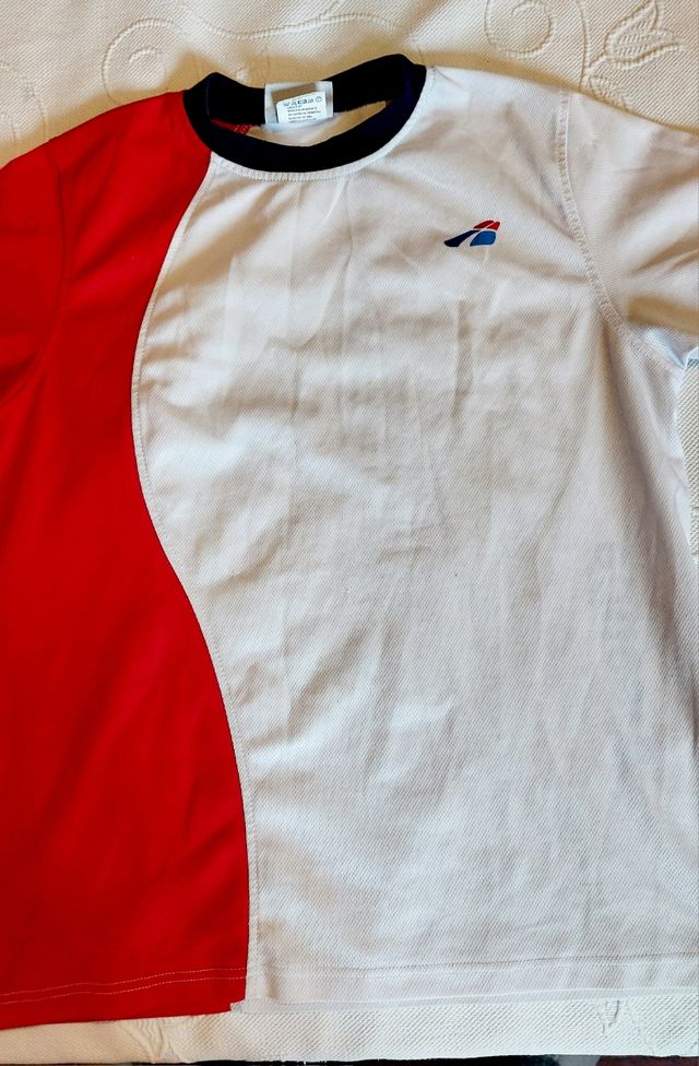 Camiseta uniforme educere