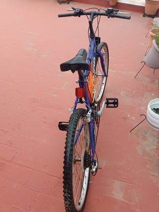 Bicicleta de montaña conor 24"pulgadas 