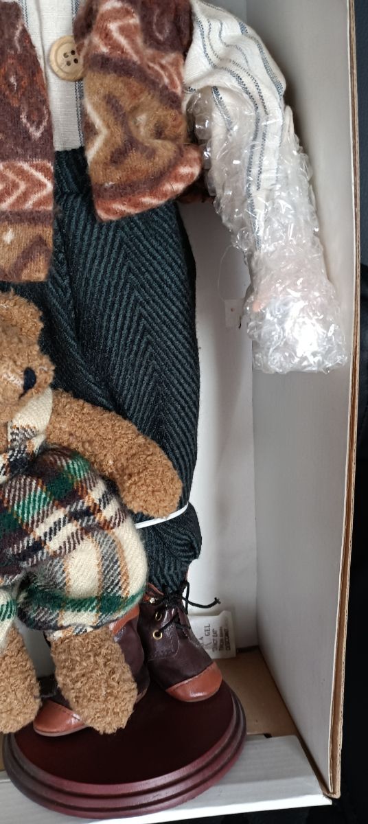 Muñeco de porcelana.