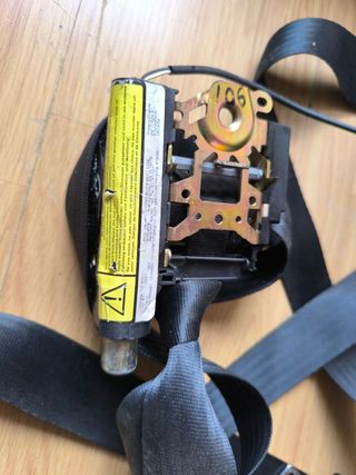 Cinturón de seguridad Fiat Stilo 