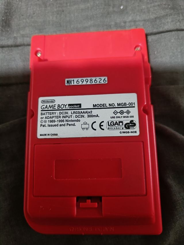 Game boy pocket