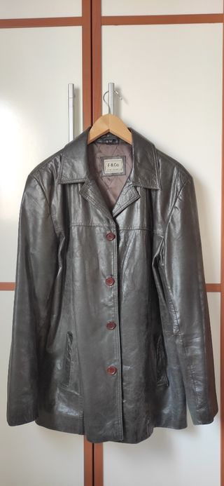 Chaqueta de piel para hombre 