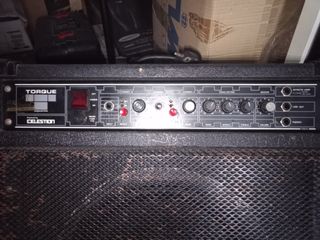 AMPLIFICADOR DE GUITARRA TORQUE