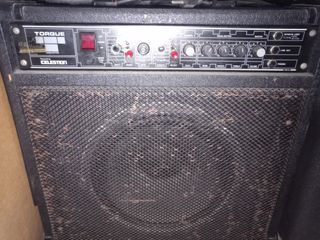 AMPLIFICADOR DE GUITARRA TORQUE