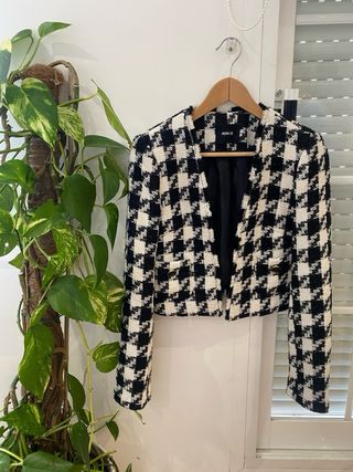 Chaqueta corta, marca Nuna Lie