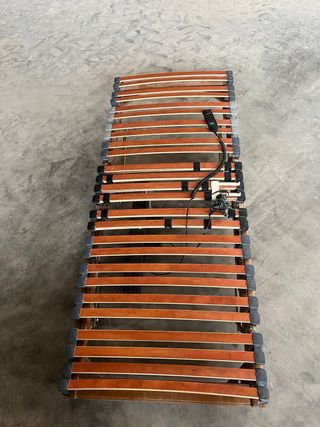 2 letti elettrici articolati con materassi 