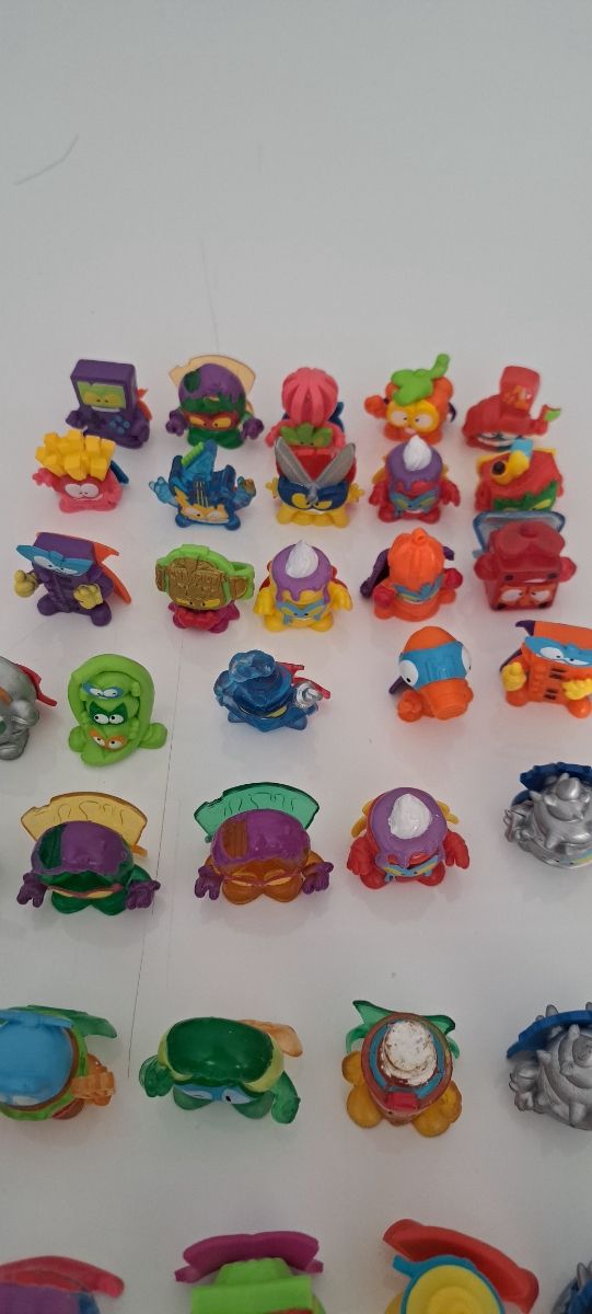 43 und .Superthings  guadians