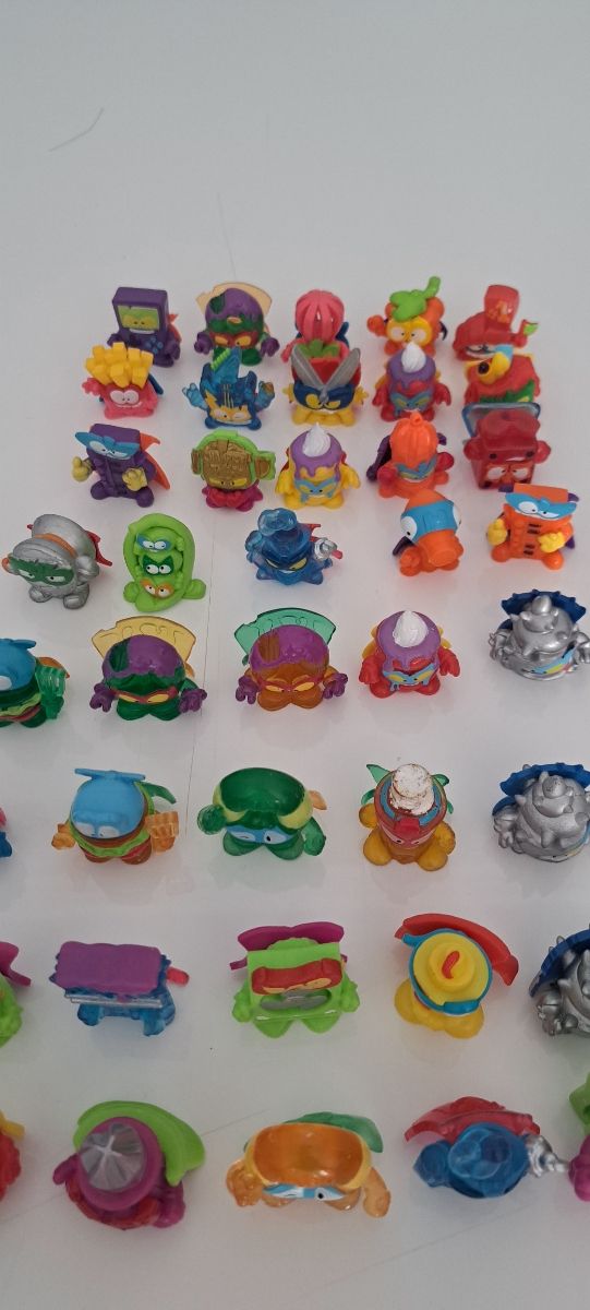 43 und .Superthings  guadians