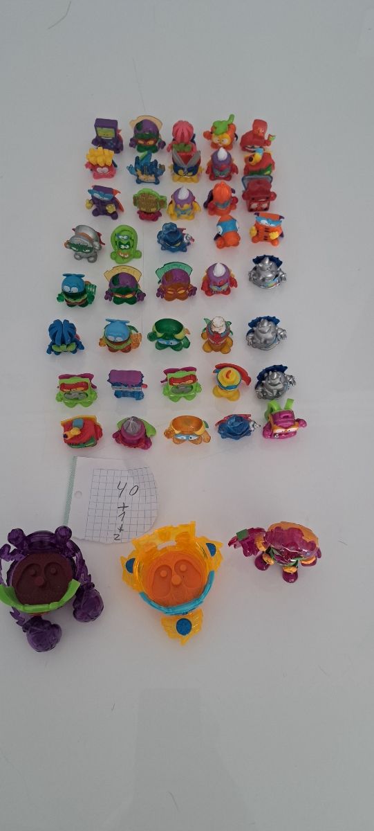 43 und .Superthings  guadians