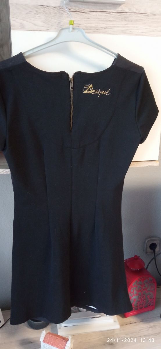 Vestido corto Desigual talla L