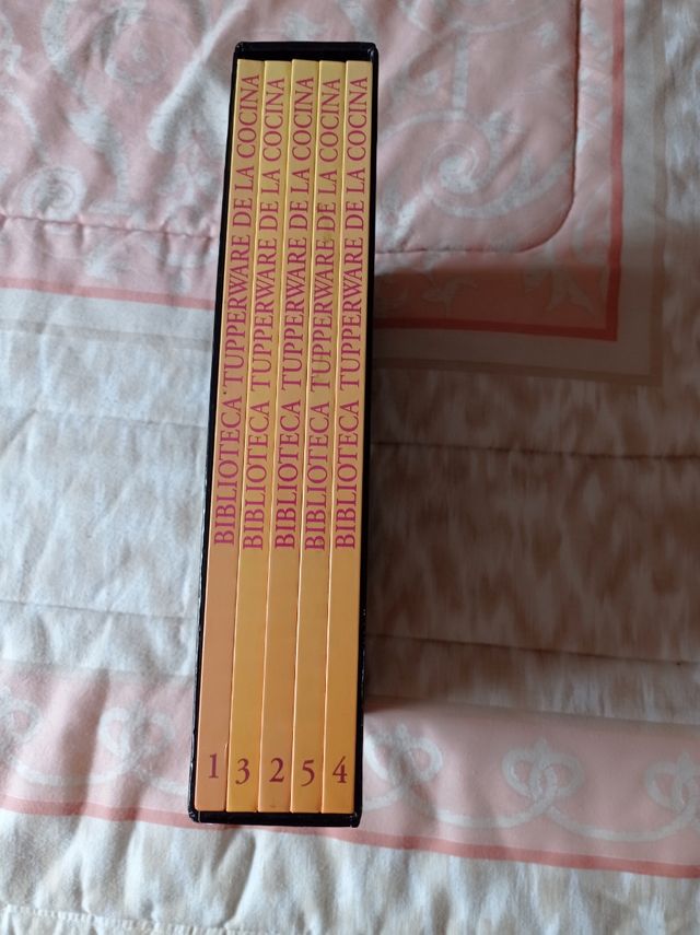 Biblioteca Tupperware de la cocina. Cocina de todos los días