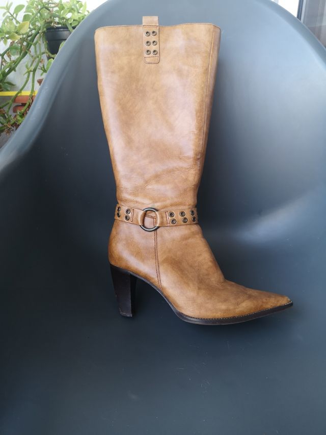 Botas largas tacon Martinelli 25€