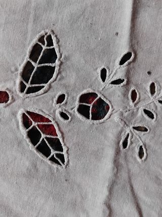 Due tende a vetro intaglio 123x57