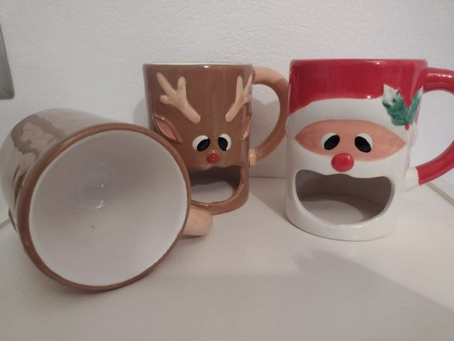 Tazze natalizie con porta biscotti