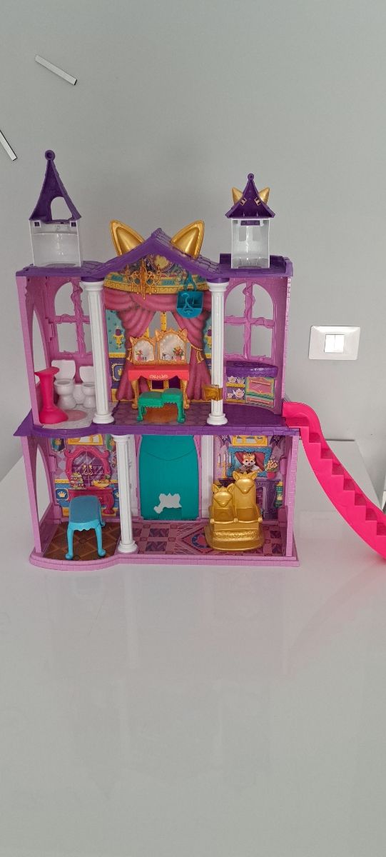 Enchantimals castilo......