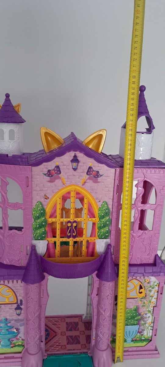 Enchantimals castilo......