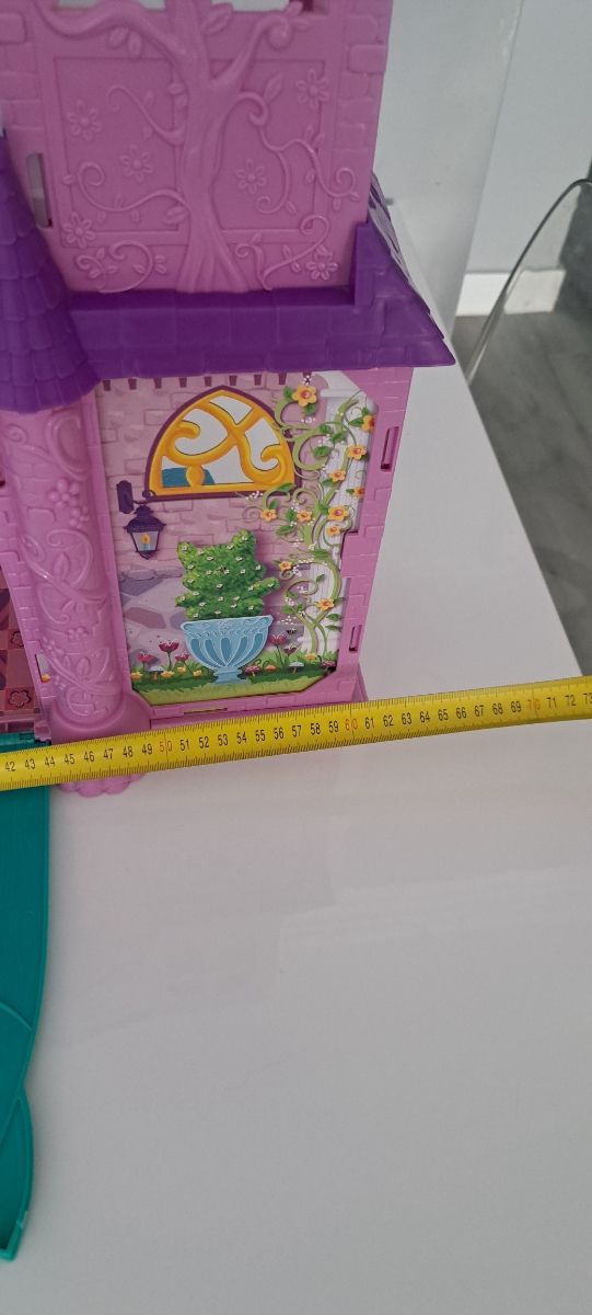 Enchantimals castilo......