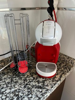 Cafetera Dolce gusto 