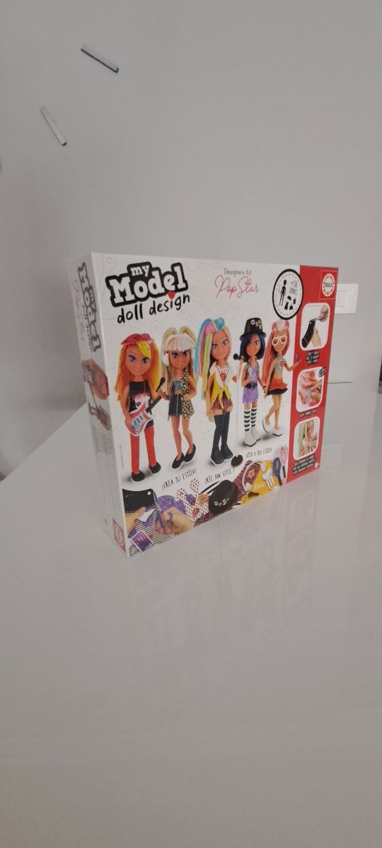 Crea y corta,viste y crea peinados