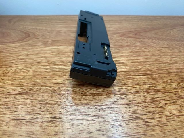 Carátula radio extraible