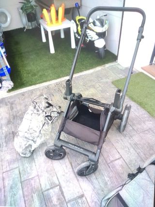 Carrito de bebe jane muum