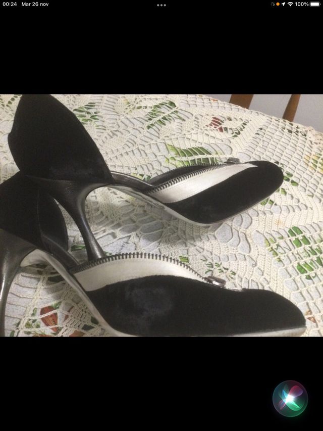 Scarpe  N38 -con tacco (10 cm ) in pelle (Armani)