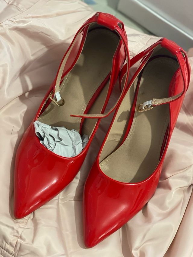 Zapatos Rojos