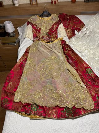 Traje Fallera 13-14 años.