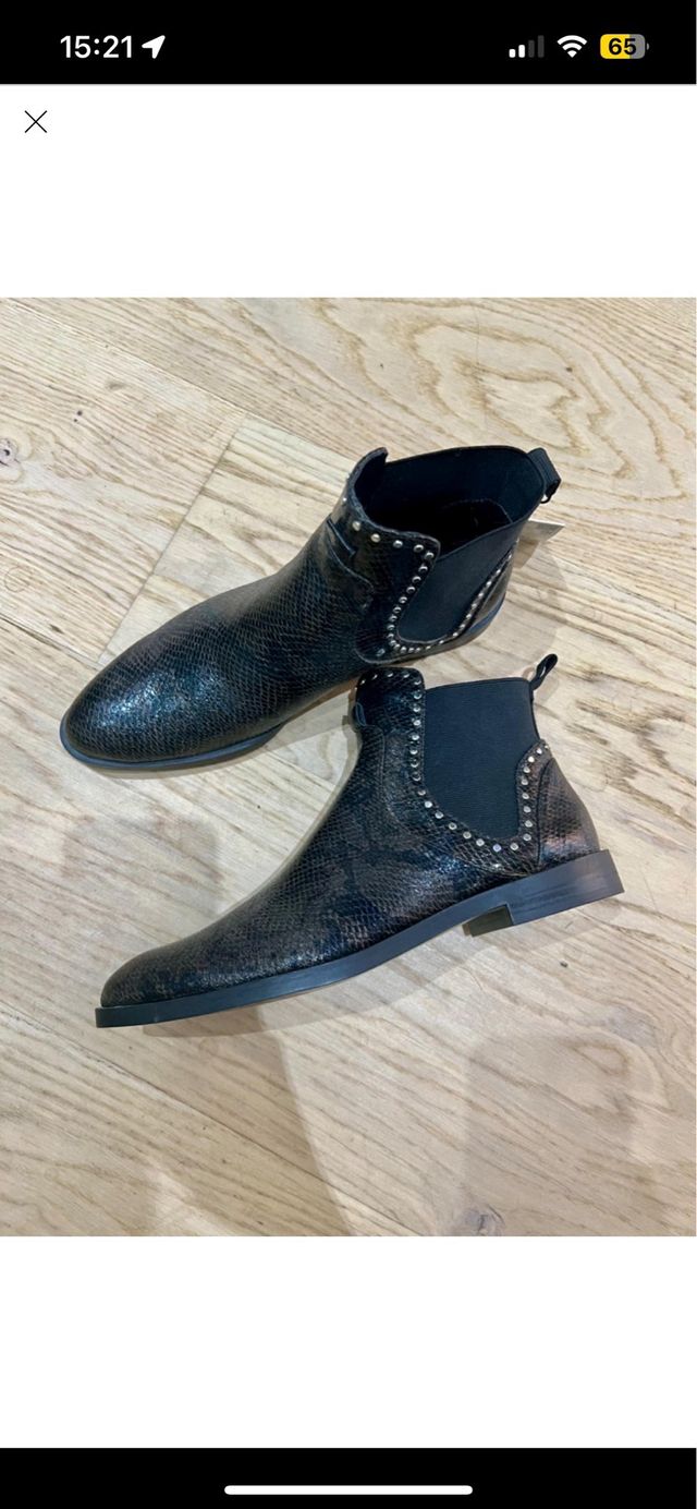 Botines de Zara efecto serpiente