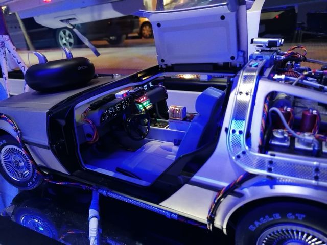 Delorean 1/8 de Planeta Agostini