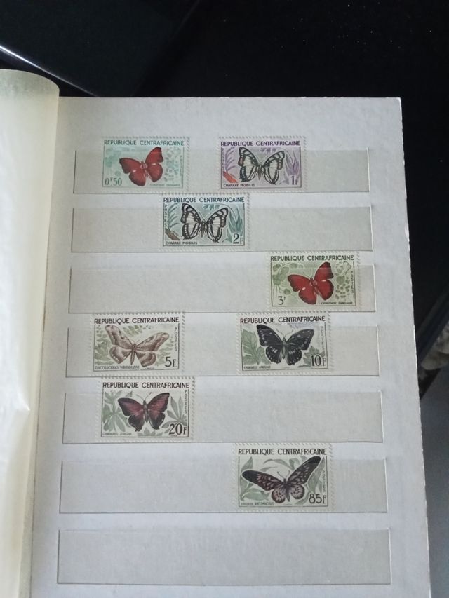 Francobolli farfalle