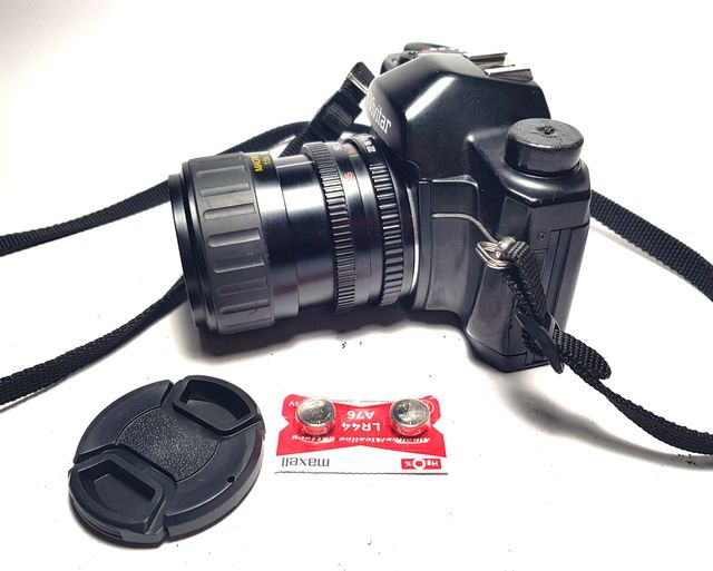 Camara Vivitar V4000 + Vivitar 35-70 mm /1:3,5-4,8