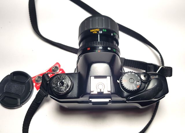 Camara Vivitar V4000 + Vivitar 35-70 mm /1:3,5-4,8