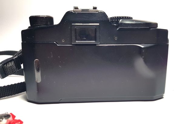 Camara Vivitar V4000 + Vivitar 35-70 mm /1:3,5-4,8