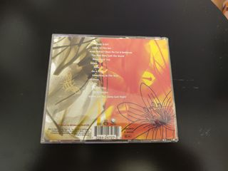 CD música. Nirvana. Unplugged in New York.