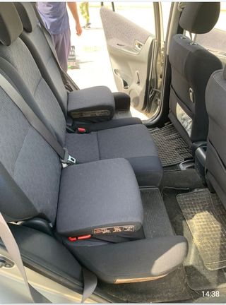 Toyota Verso 2003