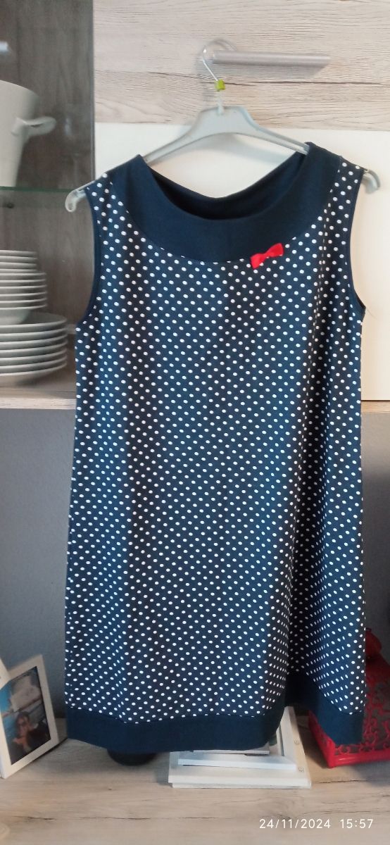 Vestido talla M muy buena calidad SRG3