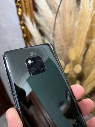Huawei Mate 20 pro 6/128 GB .4G LTE gratuito 