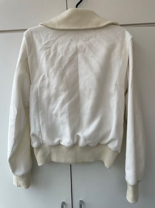 Cazadora tipo bomber