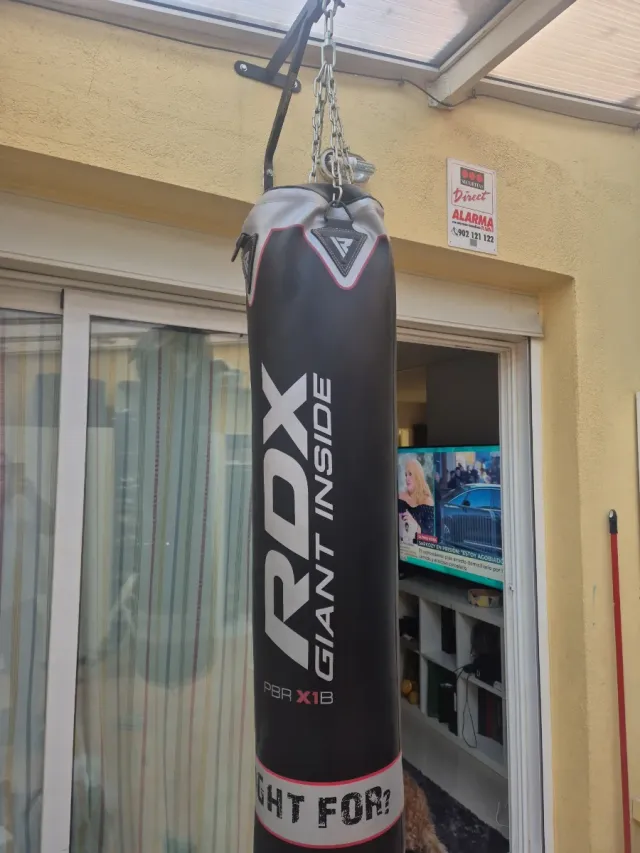 Saco boxeo...Giant PBR x1b, fijacion y kit guantes