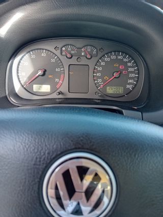 Volkswagen Golf 2002