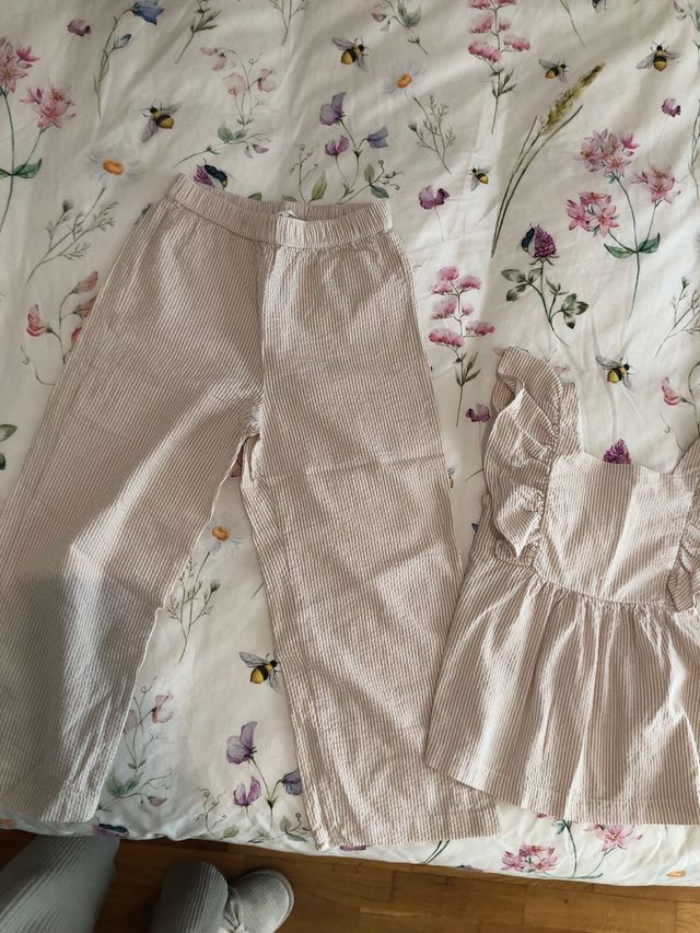 Conjunto pantalon y top 8-9 ños