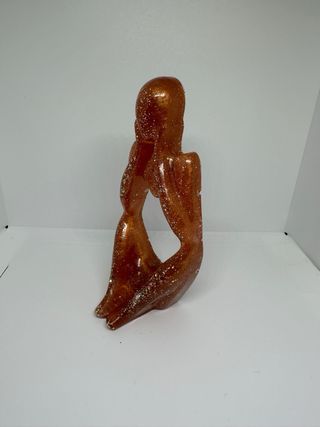 Statuina pensatore handmade in resina