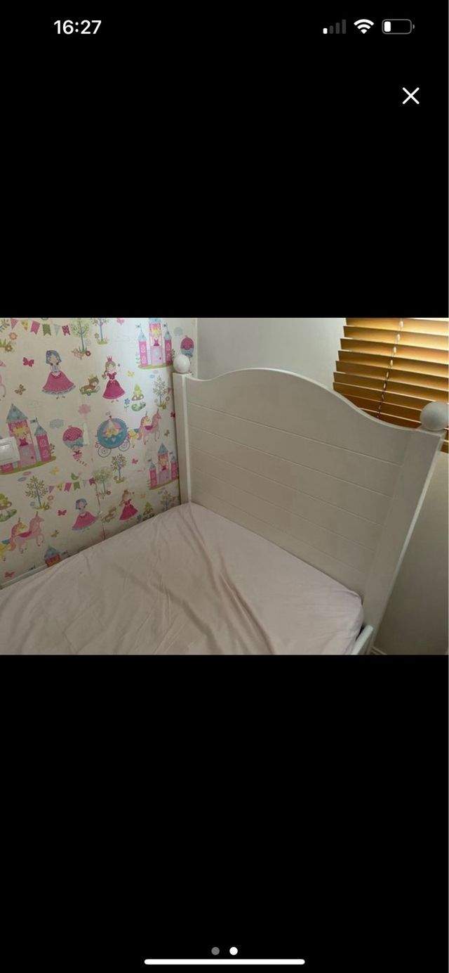 Cama niña garabatos