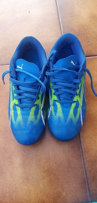 BOTAS DE FÚTBOL 